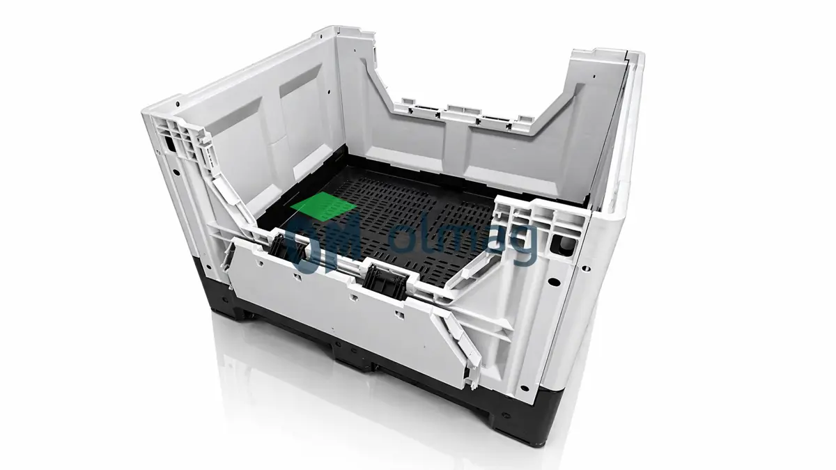 Skrzyniopaleta plastikowa składana na 6 stopach